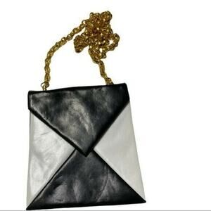 Vintage Luc Benoit Black White Geometric Leather Envelope Crossbody Chain Bag